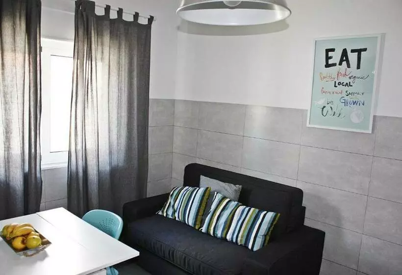 Majatalo Villaceixe Housestay