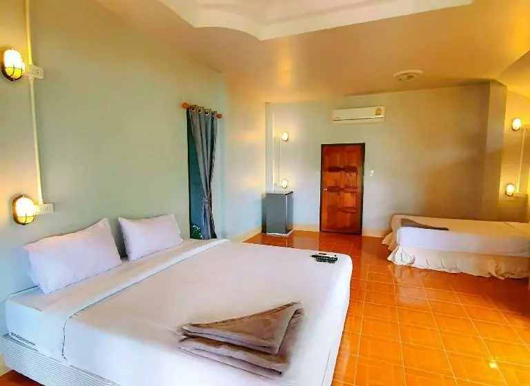 リゾートホテル Blanco Hideout Railay   Youth Hostel 18 To 35 Only