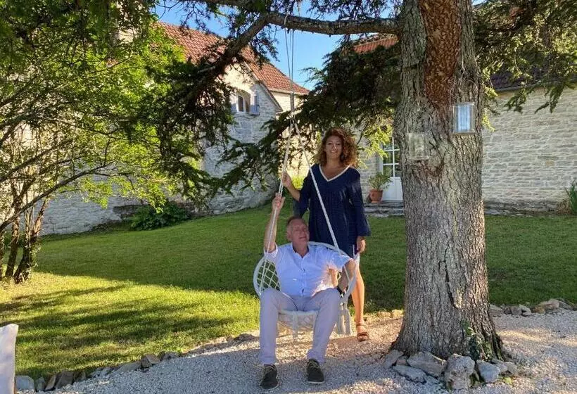 ベッドアンドブレックファースト Chambres D Hôtes Pech Blanc