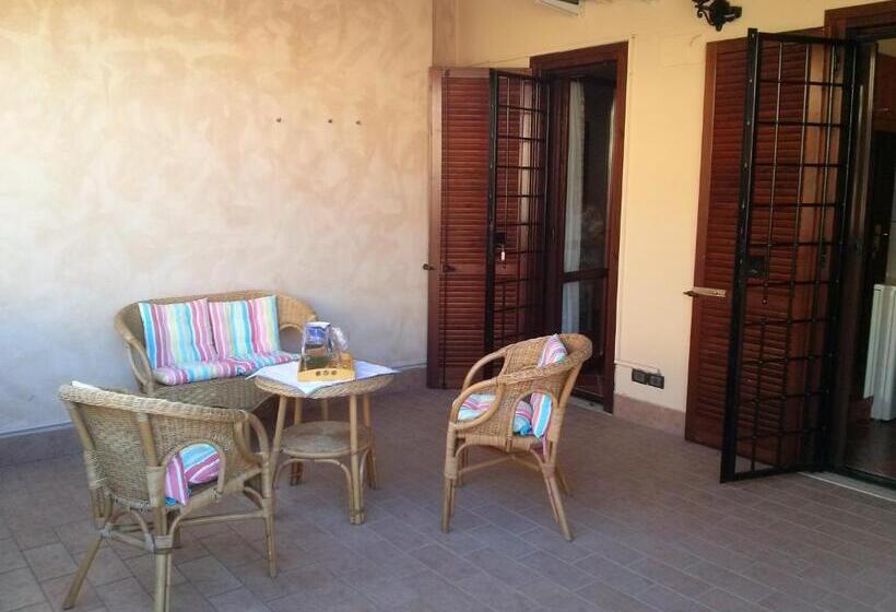 Nocleg ze śniadaniem L Albicocco