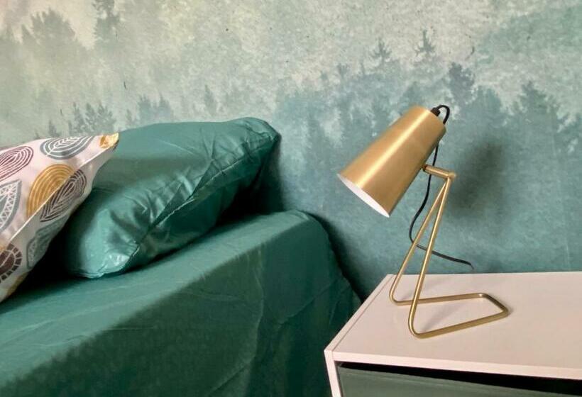 مبيت وإفطار Les Thiausères