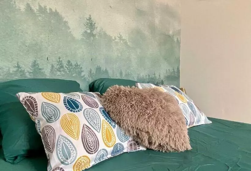 Aamiaismajoitus (B&B) Les Thiausères