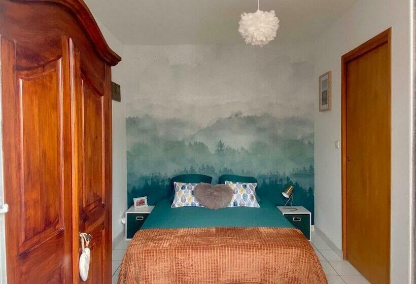 مبيت وإفطار Les Thiausères