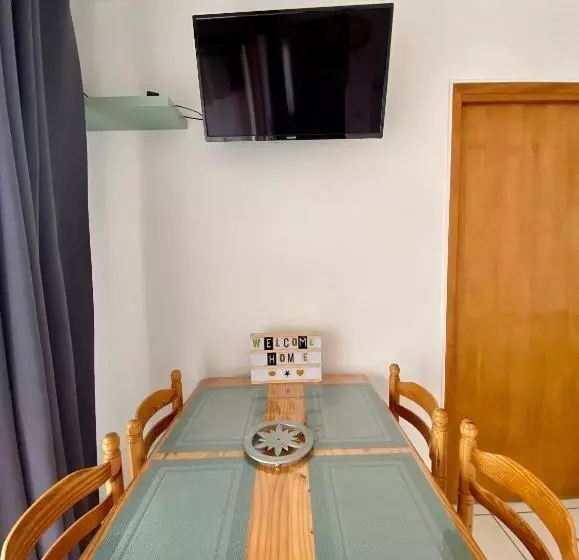 Aamiaismajoitus (B&B) Les Thiausères