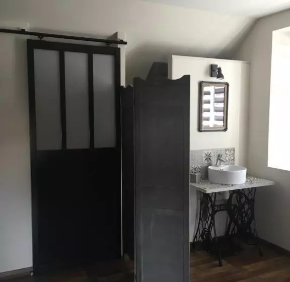 Aamiaismajoitus (B&B) Les Thiausères