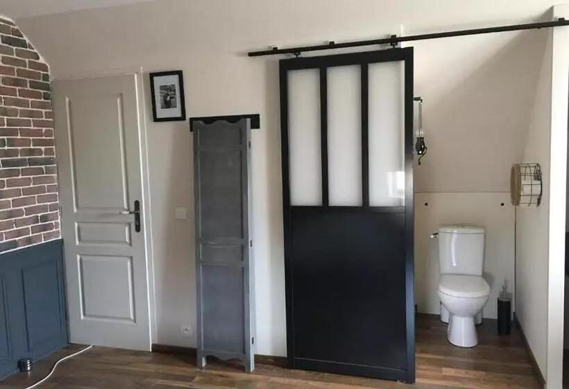 Aamiaismajoitus (B&B) Les Thiausères