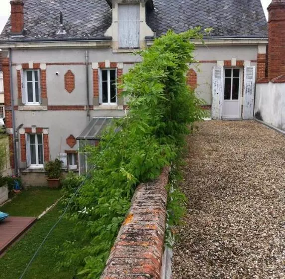 Aamiaismajoitus (B&B) Les Thiausères