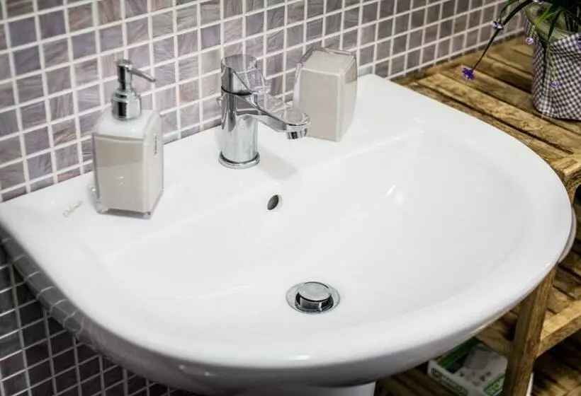 تختخواب و صبحانه Residenza Il Casone