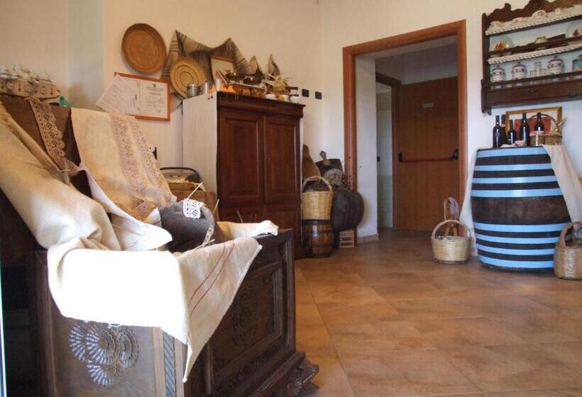 酒店 Agriturismo Locoe