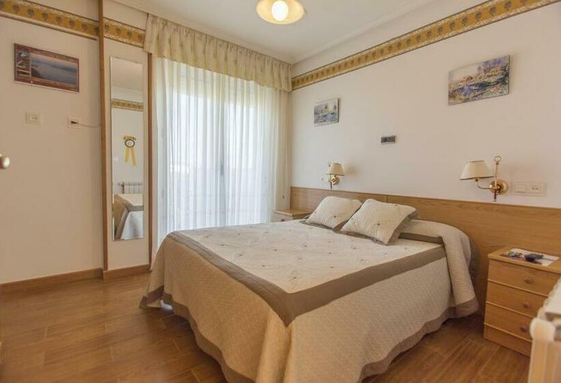 هتل La Casa Del Abuelo