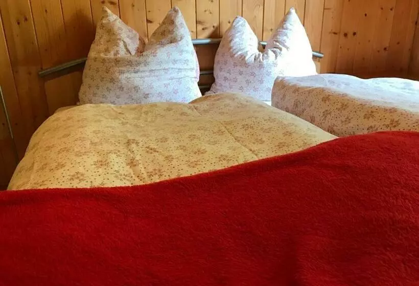 Majatalo Berghaus Außergschlöß