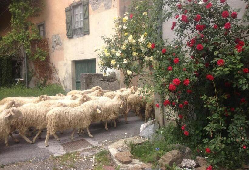 بنسيون Gite Cap De La Hont