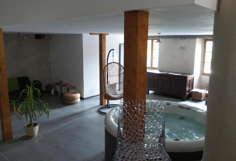 بنسيون Gite Cap De La Hont