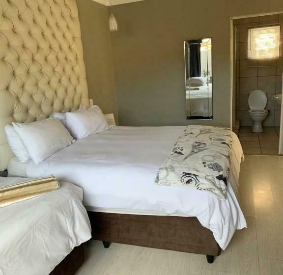 پانسیون Sharwood Place