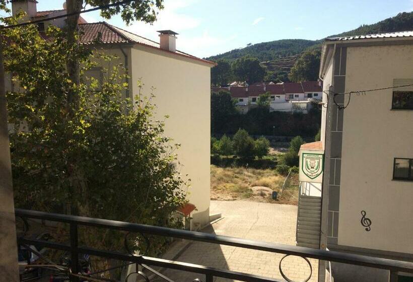 هاستل Pensão Estrela