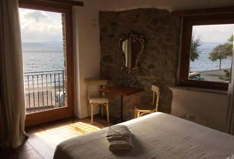 Aamiaismajoitus (B&B) Al Vicolo Dei Pescatori