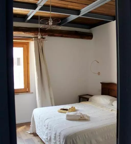 Aamiaismajoitus (B&B) Al Vicolo Dei Pescatori