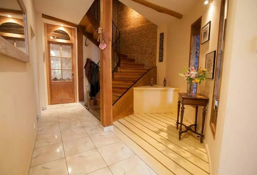 Aamiaismajoitus (B&B) Au Coeur De Montastruc La Conseillère   Chambres D Hôtes