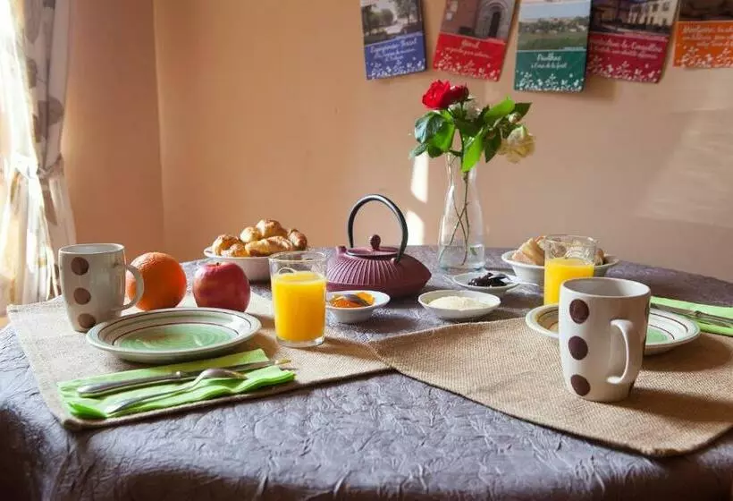 Aamiaismajoitus (B&B) Au Coeur De Montastruc La Conseillère   Chambres D Hôtes