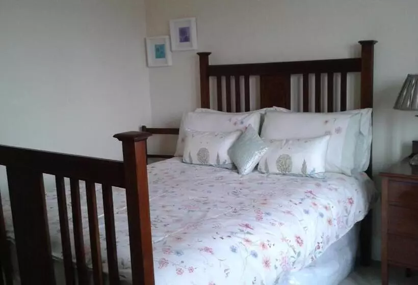 Aamiaismajoitus (B&B) Beech House