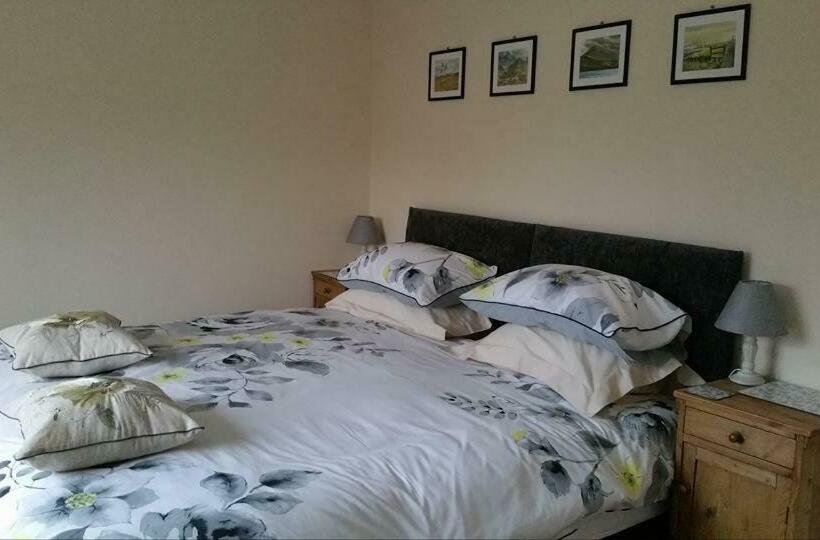 Bed & Breakfast Bro Dafydd