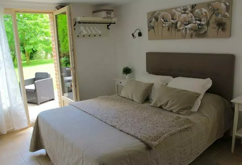 Aamiaismajoitus (B&B) Chambres Du Marais