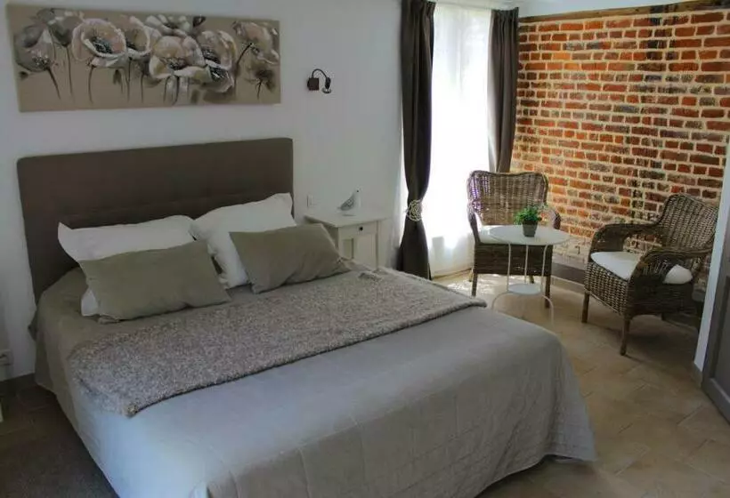 Aamiaismajoitus (B&B) Chambres Du Marais