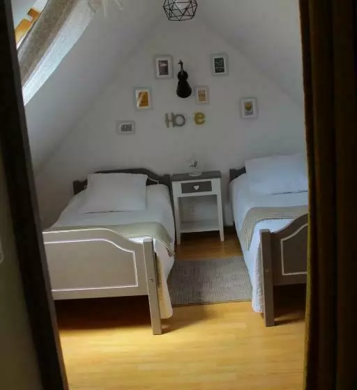 Aamiaismajoitus (B&B) Chambres Du Marais