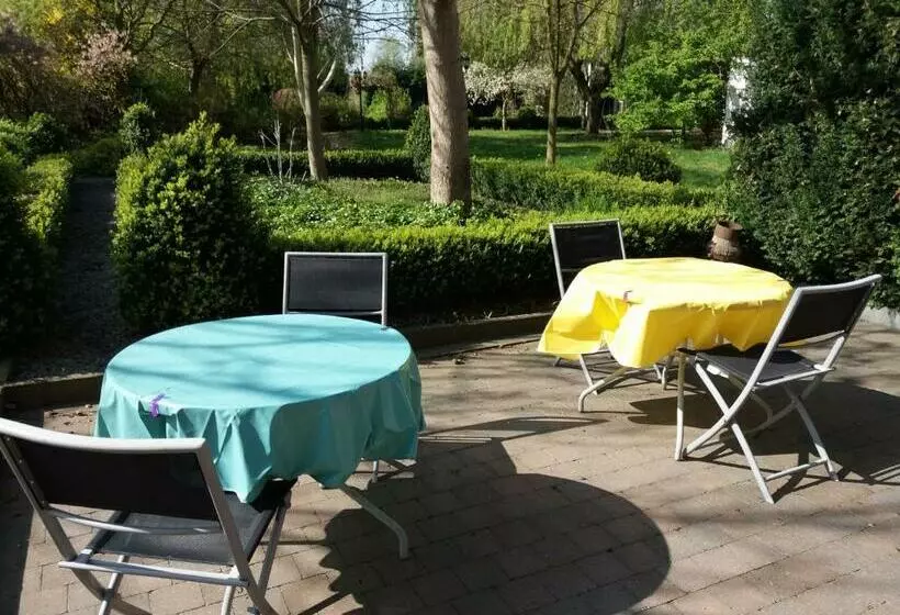 Aamiaismajoitus (B&B) De Aventurijn