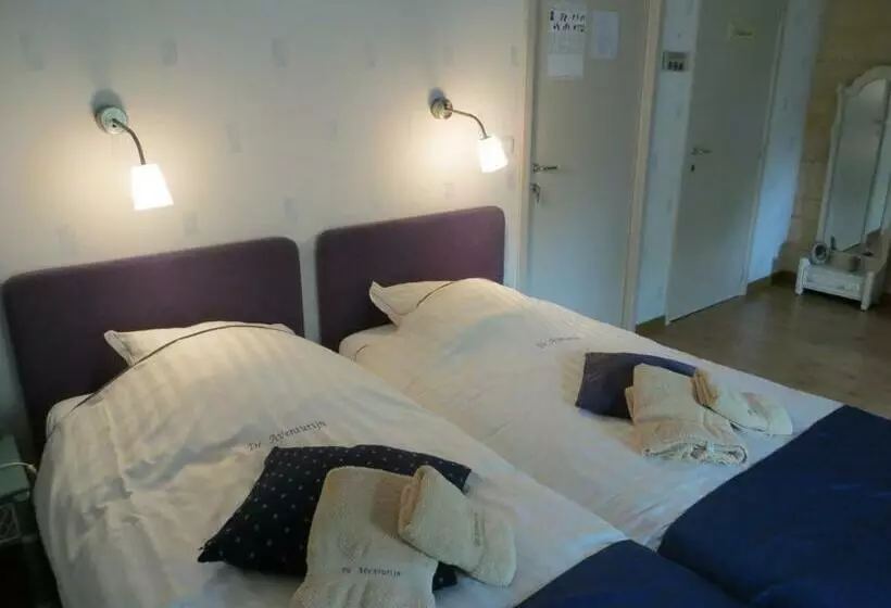 Aamiaismajoitus (B&B) De Aventurijn