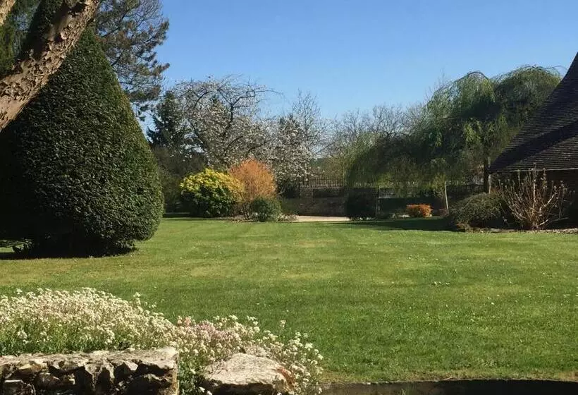 Aamiaismajoitus (B&B) Le Puits D Angle