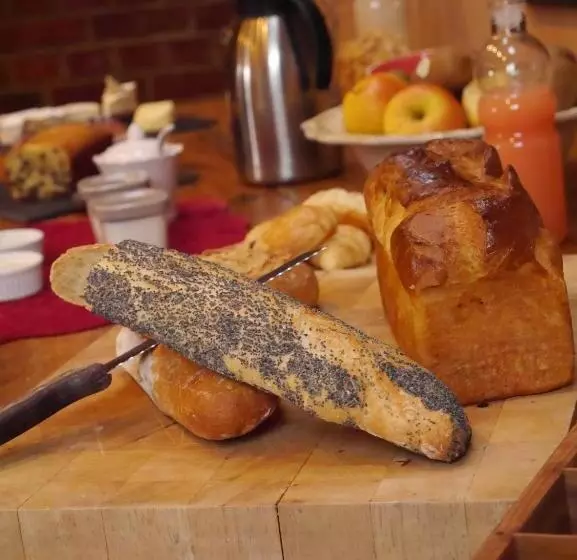 Aamiaismajoitus (B&B) Le Puits D Angle