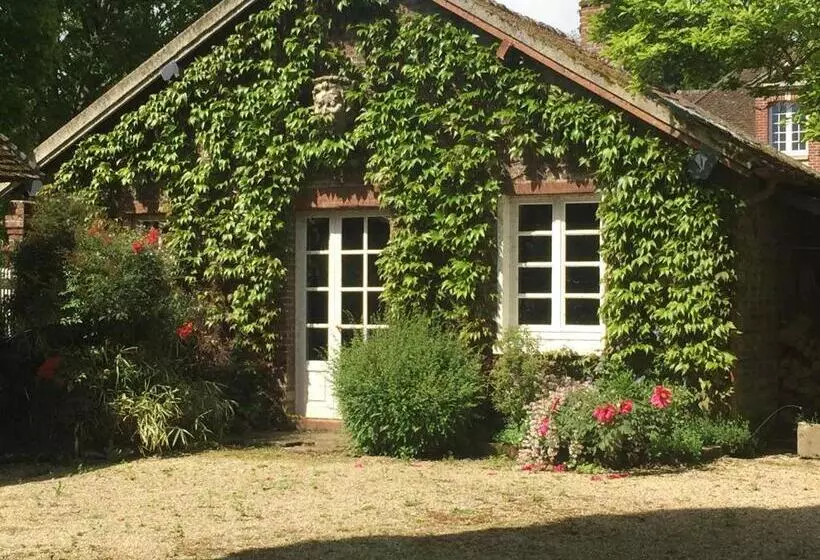 Aamiaismajoitus (B&B) Le Puits D Angle