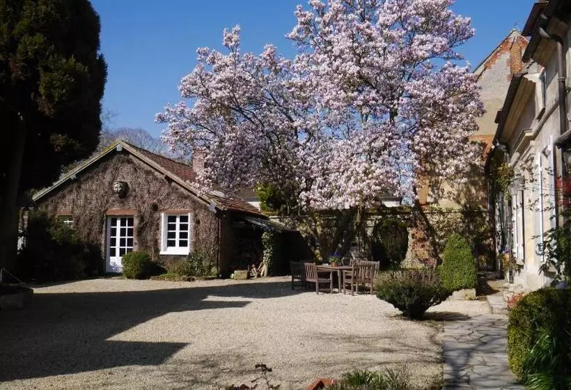 Aamiaismajoitus (B&B) Le Puits D Angle