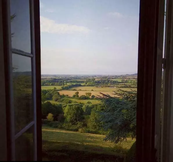 ベッドアンドブレックファースト Monastere De Brucourt