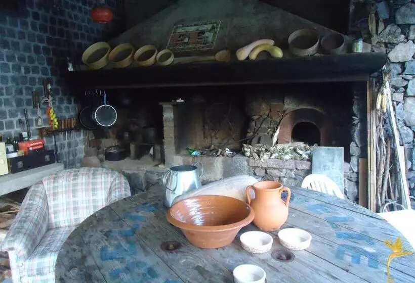 ホテル A Casa Estrelícia Dourada Garcês