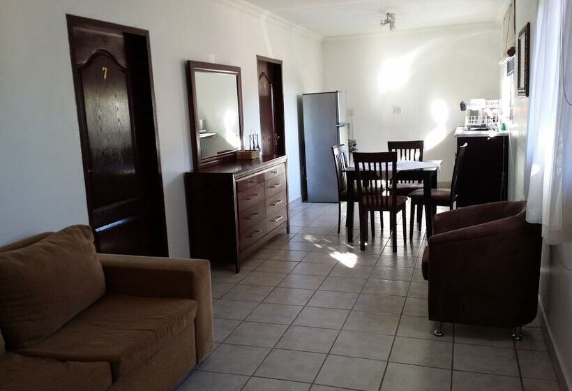 פנסיון Buckleigh Guesthouse