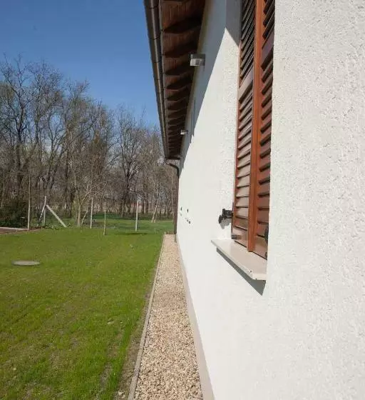 ペンション Kakasszéki Vendégház