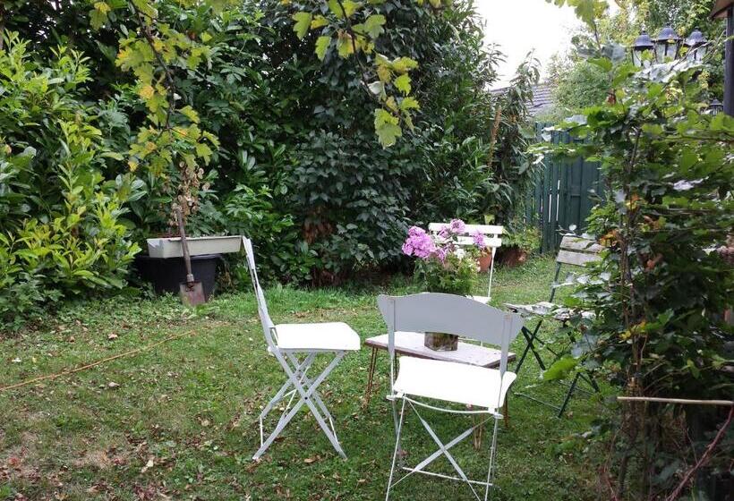 B&b Aan De Limes In Maurik