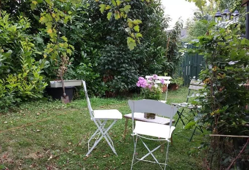 B&b Aan De Limes In Maurik