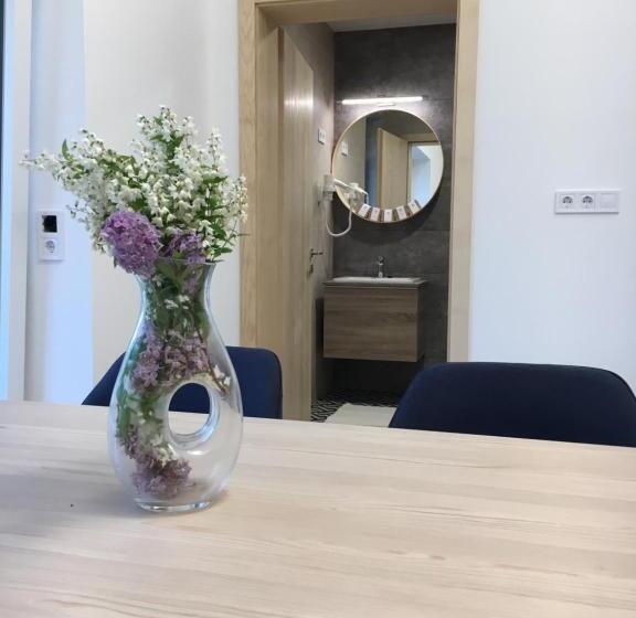 Bed and Breakfast Bagolyvár Fogadó  újfalusy Márton Vendégház