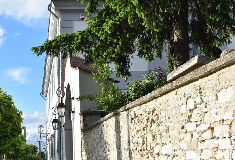 Bed and Breakfast Bagolyvár Fogadó  újfalusy Márton Vendégház