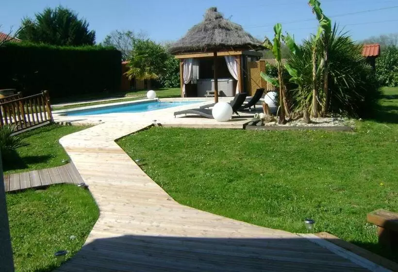 Aamiaismajoitus (B&B) Chambres D Hôtes Du Hourne