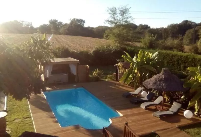 Aamiaismajoitus (B&B) Chambres D Hôtes Du Hourne