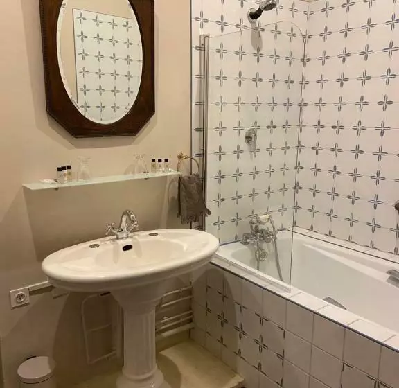 Aamiaismajoitus (B&B) Le Castel Ecossais