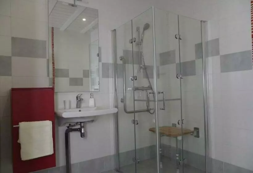 Aamiaismajoitus (B&B) Le Logis De Saint Martin