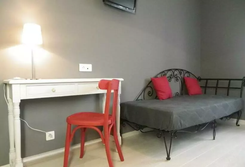 Aamiaismajoitus (B&B) Le Logis De Saint Martin