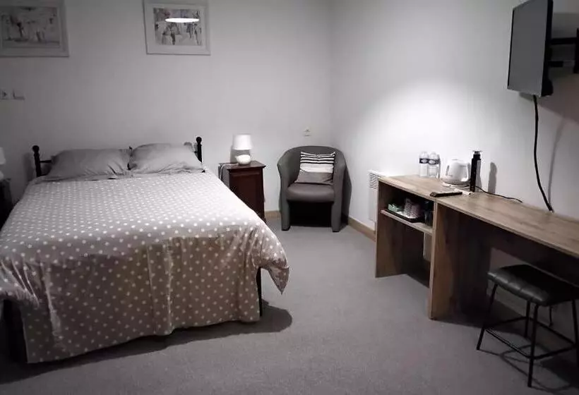 ベッドアンドブレックファースト Le Vieux Logis