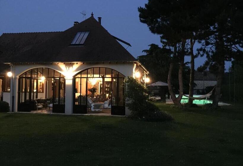 مبيت وإفطار Les Prémices De La Forêt