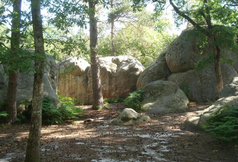 مبيت وإفطار Les Prémices De La Forêt